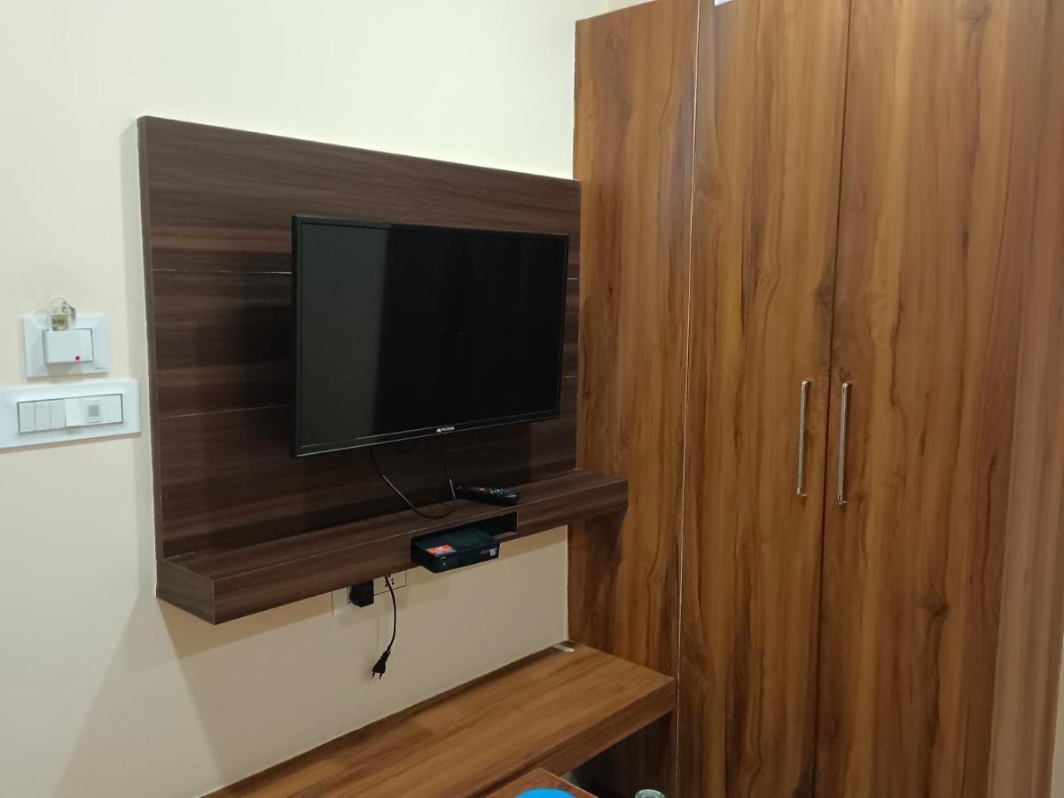 Maruti Group Of Hotels - Shri Naman Nāthdwāra Eksteriør billede