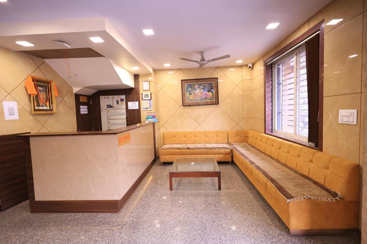 Maruti Group Of Hotels - Shri Naman Nāthdwāra Eksteriør billede